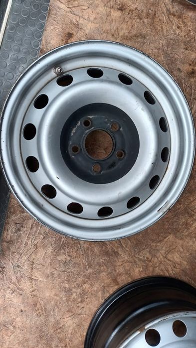 Диски на авто 6 1/2 j 15h2