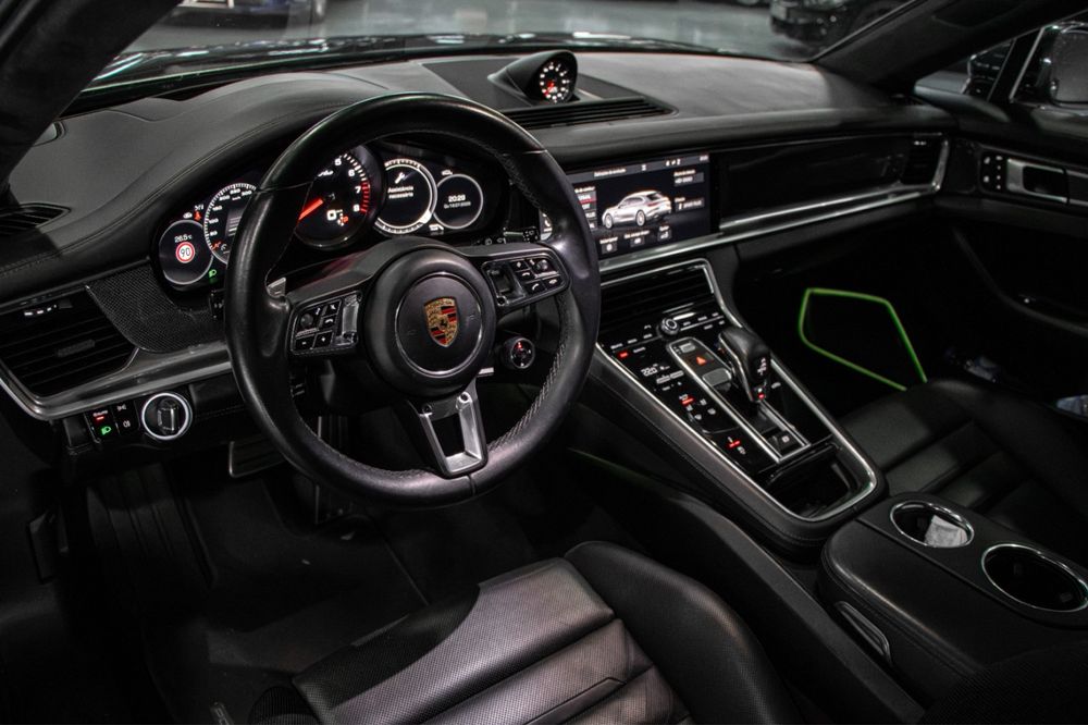 Porsche Panamera Sport Turismo Turbo 4.0 V8 550 CV Ano 2018