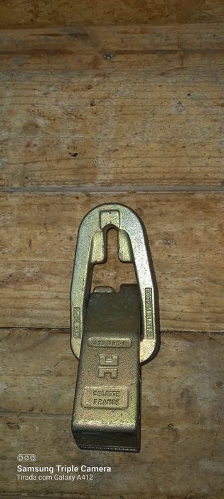 Garra marca  Celette