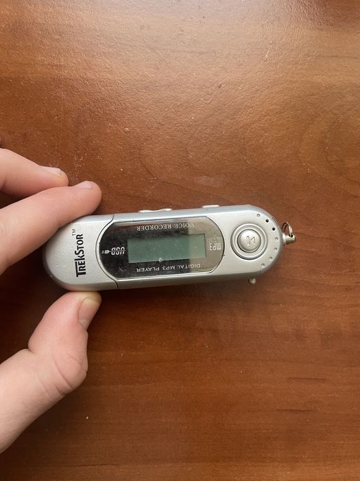 Mp3 Плейер для музикі  2 плеєра робочі  не дорого