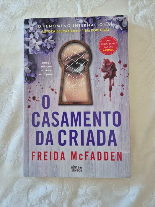 Livro "O Casamento da Criada" - Freida McFadden (Edição em Português)