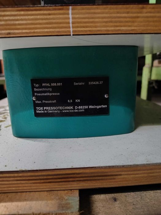 Prasa pneumatyczna TOX PFHL 008.001
