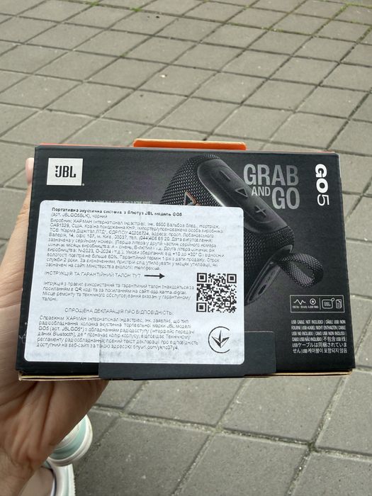 Портативна акустика JBL Go 5 Black ( нова )