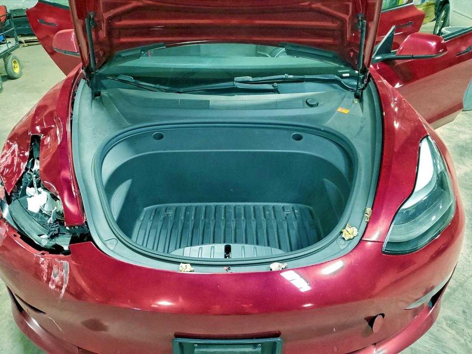 Продається в процесі доставки Tesla Model 3 2022 року