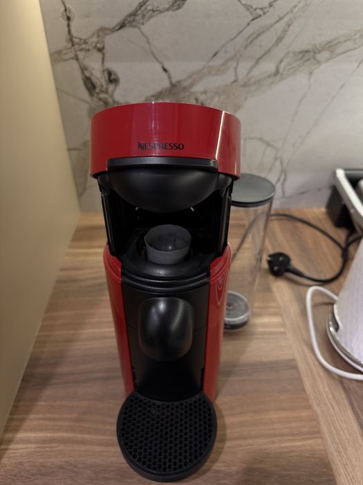 Nespresso  vertuo кавомашинка