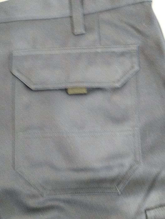 Брюки рабочие очень прочные