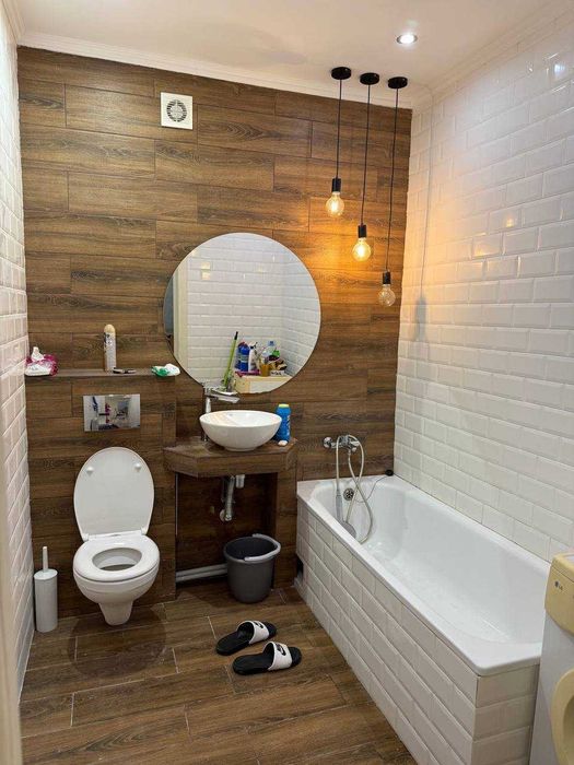 Продам квартиру 80 м2 з євроремонтом в центрі Бородянки