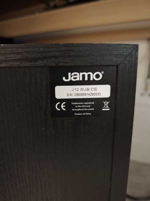 Subwoofer Jamo J12 SUB Czarny