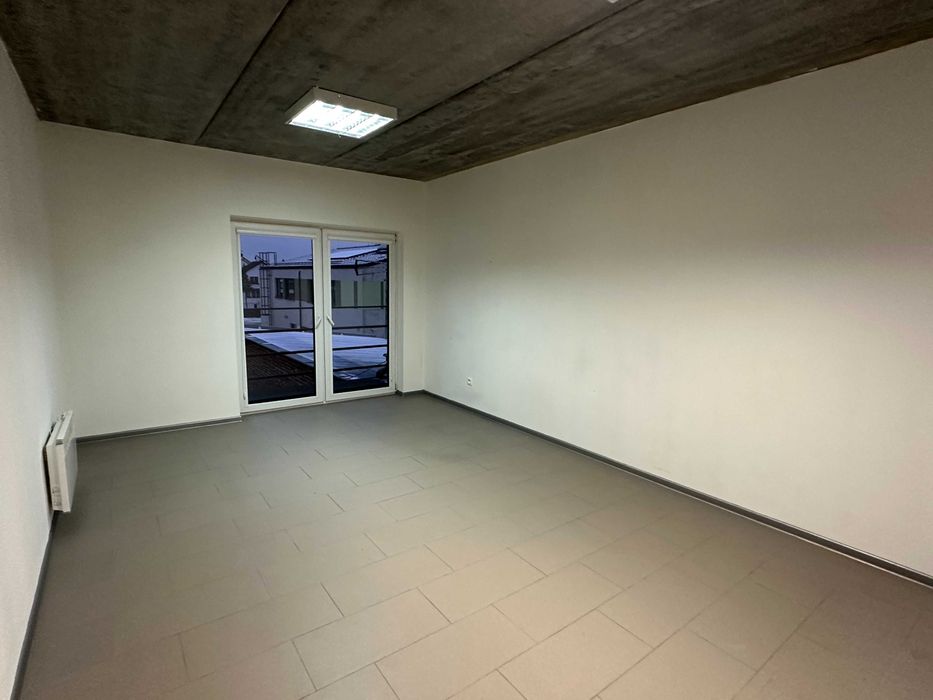 Do wynajęcia przestronny lokal w centrum Aleksandrowa Łódzkiego 36 m²