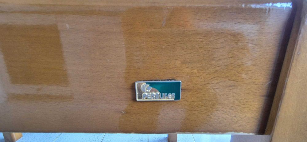 Mesa de Cozinha Perbufer – Qualidade e Estilo