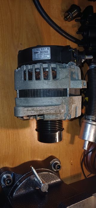 KIA HYUNDAI 1.6 T-GDI ALTERNATOR 37300-2B960 rocznik 2016