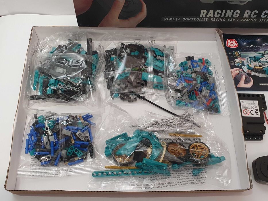 Auto sterowane pilot z klocków 452el. RC CAR wyścigowe Technic nowe