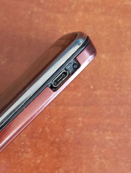 Мобильные телефоны 3шт