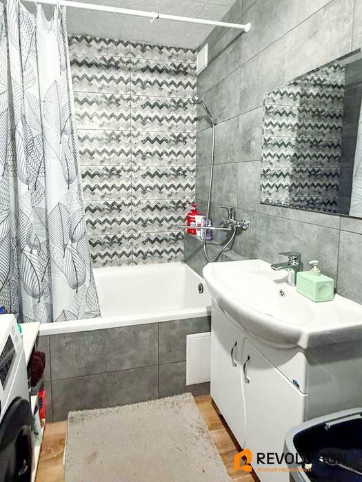 Без % 1 кім Деснянський район , вул. О.Екстер,14