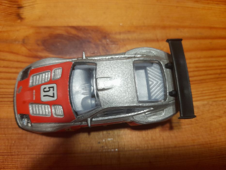 Ferrari 575 GTC 2007 racer Hot Wheels