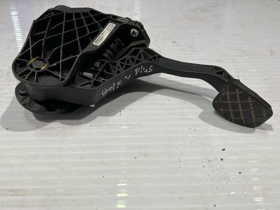 Pedal de acelerador Vw Golf V plus gasoleo