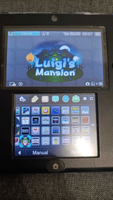 Nintendo 2Ds desbloqueada(ou troco)