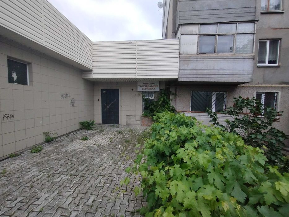 Продаж комерційного приміщення 1477 м.кв. м. Кропивницький