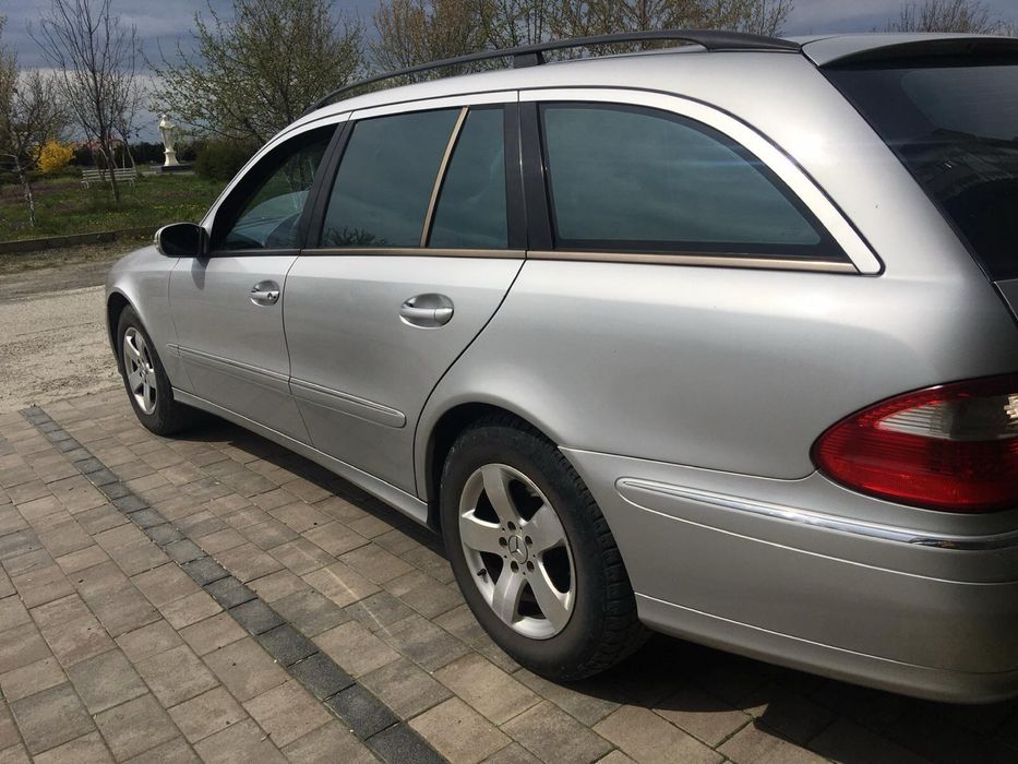 Mercedes-Benz w211 E270 (177) 2003 Avangarde