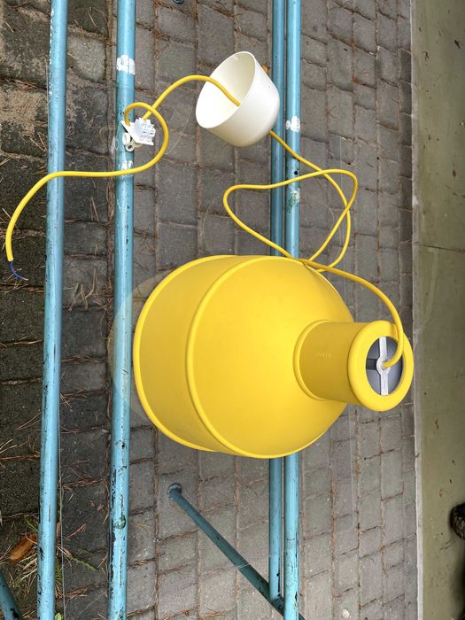 Lampa wisząca żółta Muuto