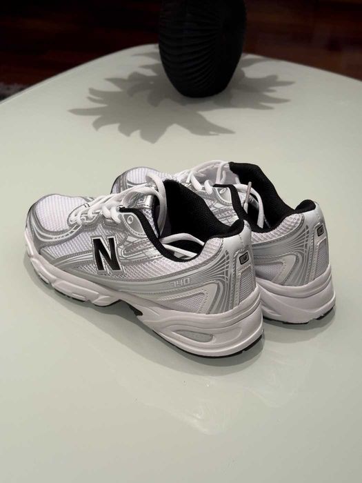 New Balance 740 - 41.5 EU