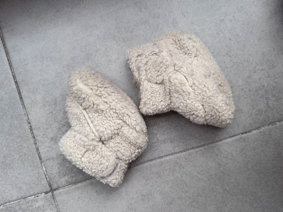 Теплі Пінетки Zara 15/16 ,11 см