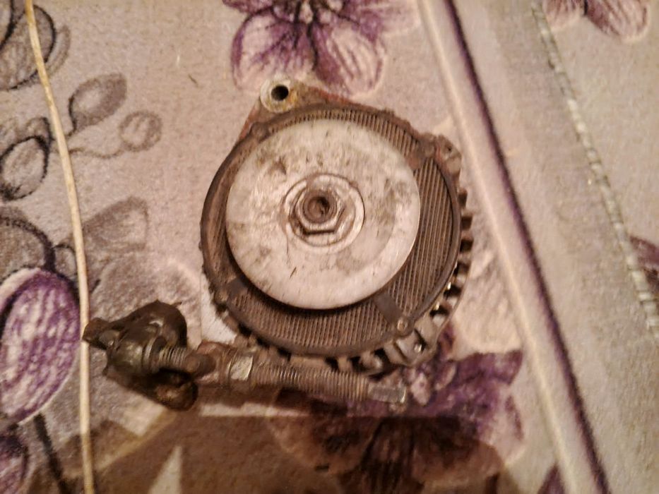 Продам генератор на трактор МТЗ