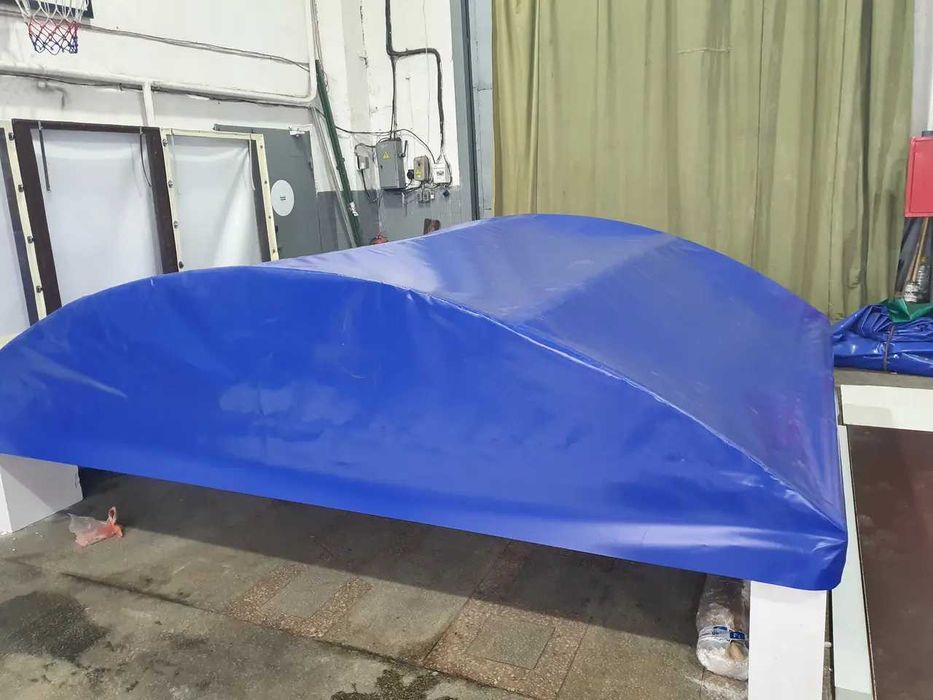 Водовідштовхуючий тент-брезент