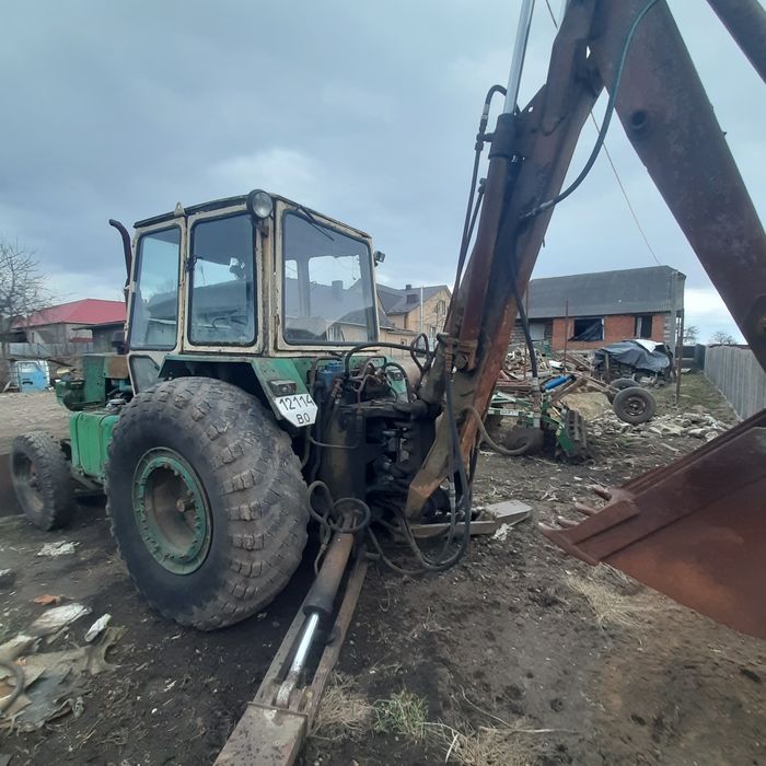 Ескаватор ЮМЗ ЕО 2621