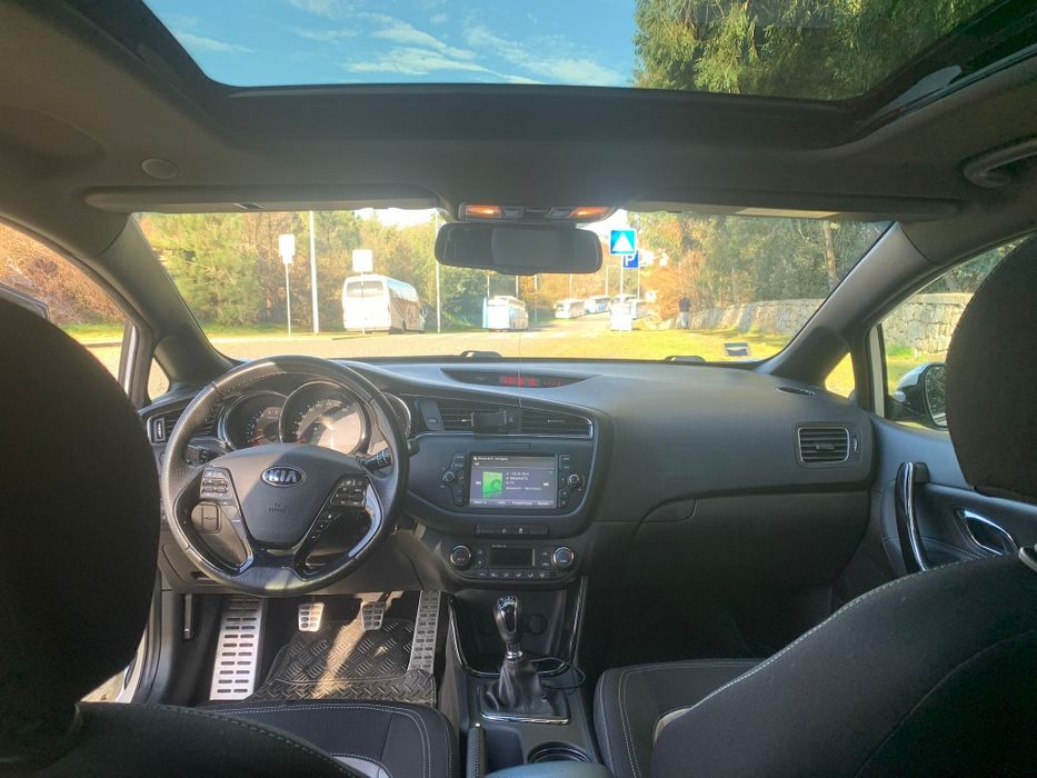 Kia ceed S coupe 1.6crdi GT Line