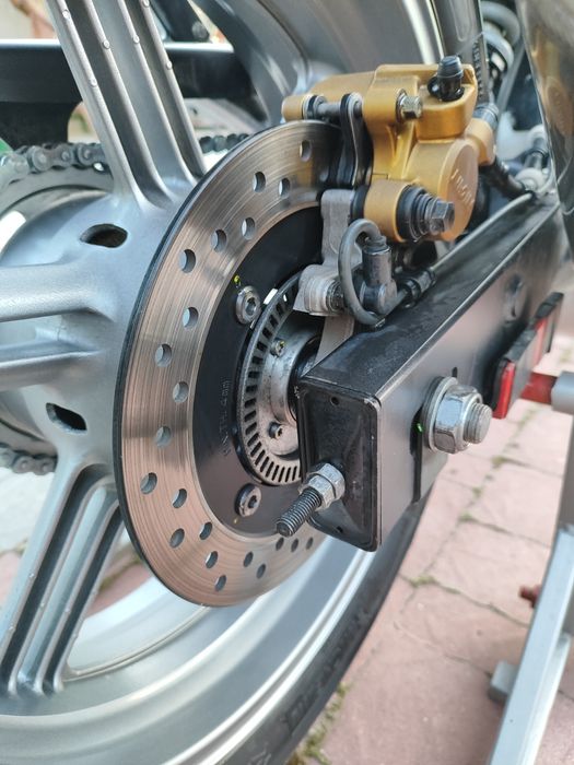 Honda cbf 500  2004 року