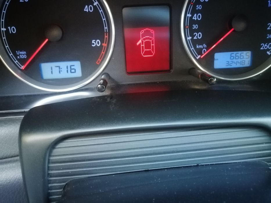Passat b5 plus 1.9 tdi АКПП 2005