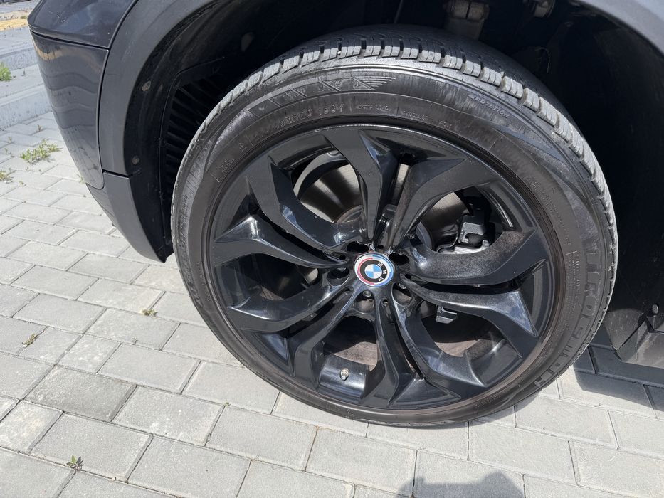 BMW X5 e70  2011 рік