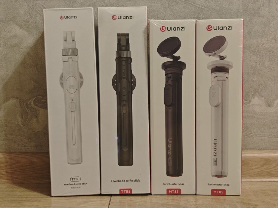 Селфи палка штатив с пультом 3-в-1 Ulanzi TT88 MagSafe 144см с крюком