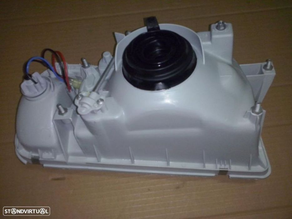 Faróis /Ópticas da frente Suzuki Vitara ( novos )