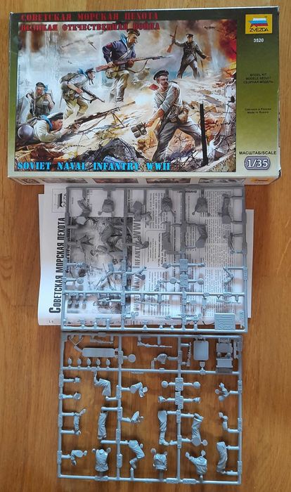 Zvezda model do sklejania  Soviet Naval Infantry WWII skala 1/35