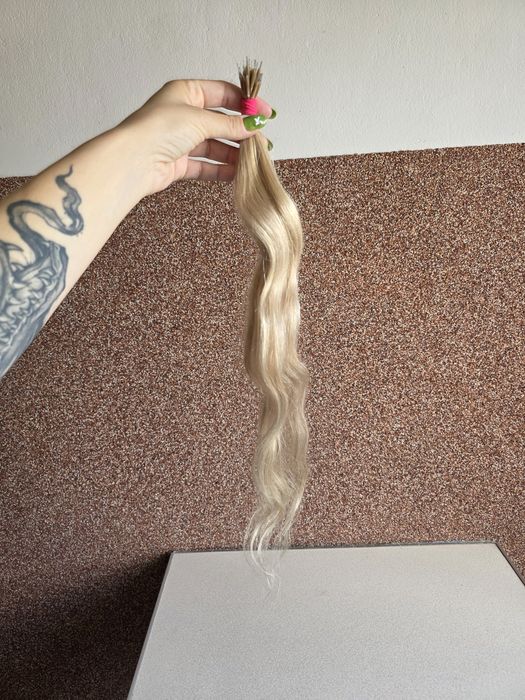 Włosy naturalne blond 55cm, 20g