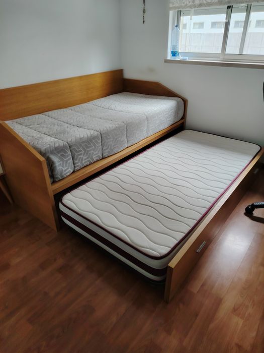 Cama solteiro dupla
