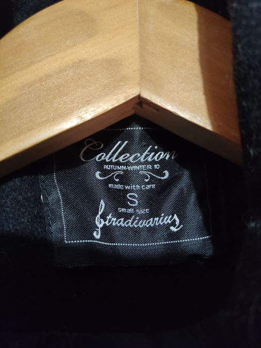 Sobretudo Preto Stradivarius (Tamanho S) - Coleção Inverno