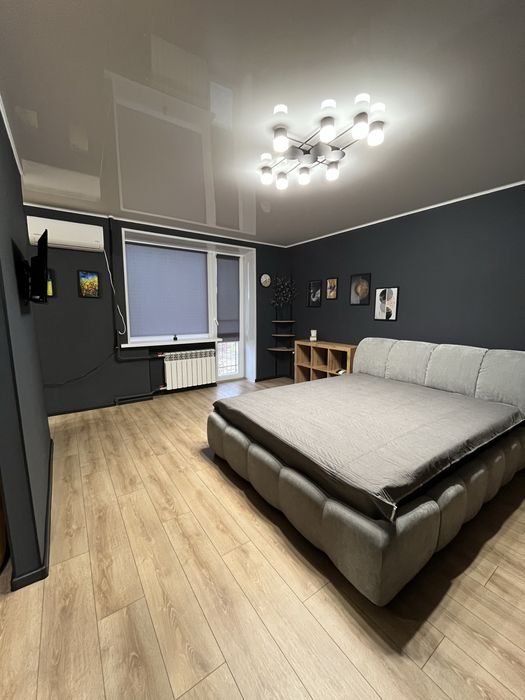 Квартира студія подобово