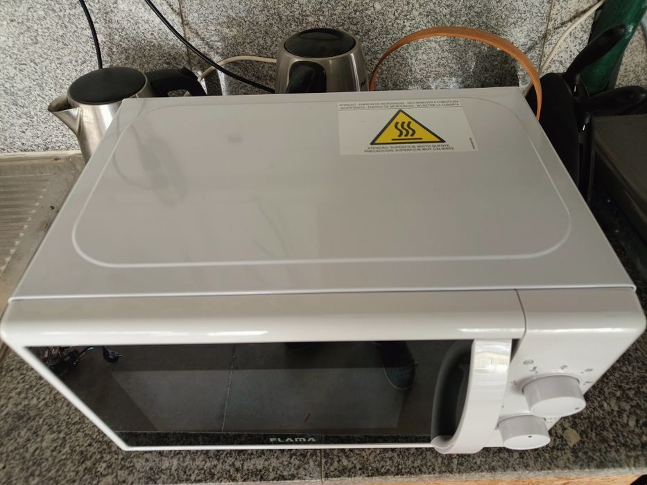 Microondas com grill