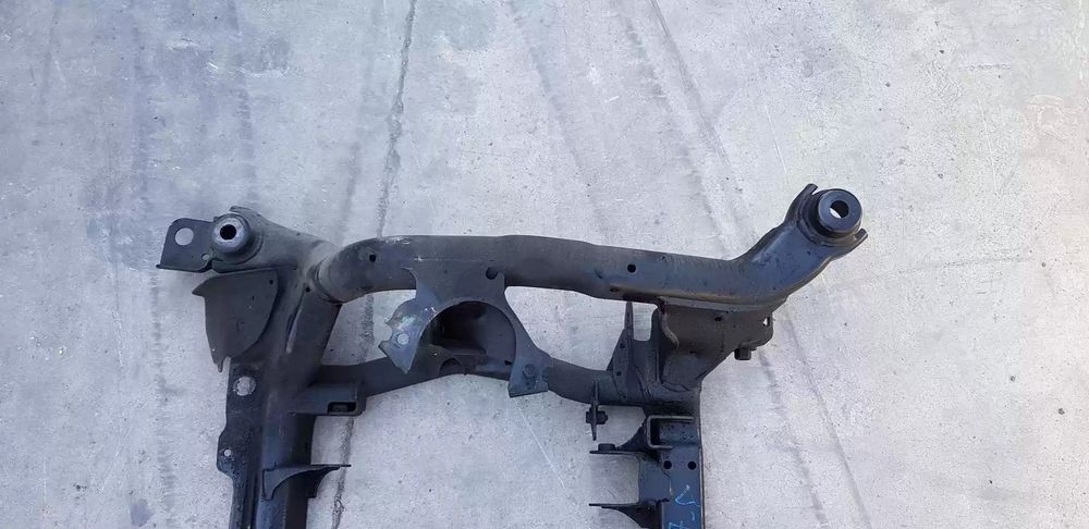 CHARRIOT FRONTAL MERCEDES-BENZ CLASSE R 2006 -A2513300058