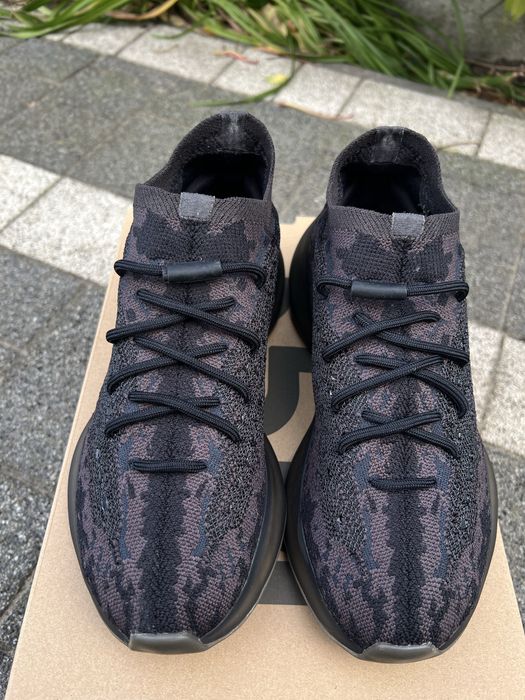 Adidas Yeezy Boost 380 Onyx sneakersy czarne buty 41 1/3