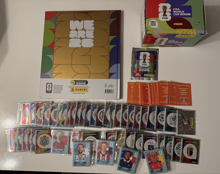 Coleção completa por colar - Mundial 2026 - Capa Dura Dourada