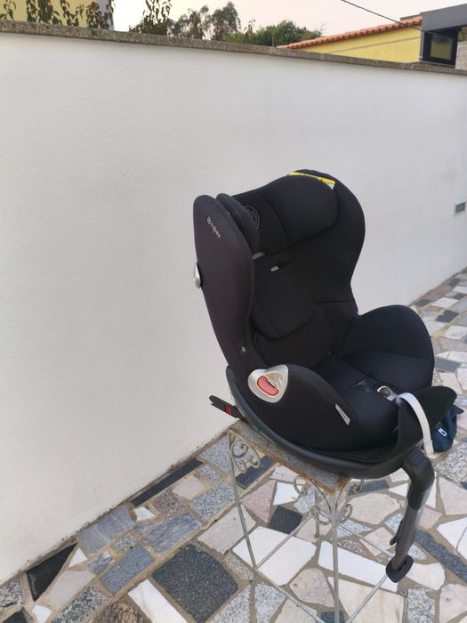 Cadeira Auto Cybex Sirona (9-18 kg / Grupo 0+/1)