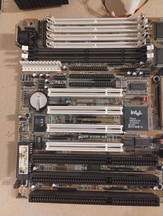 Cyrix MII 300GP + Płyta Główna PC Partner MB520NH Socket 7 + Inne