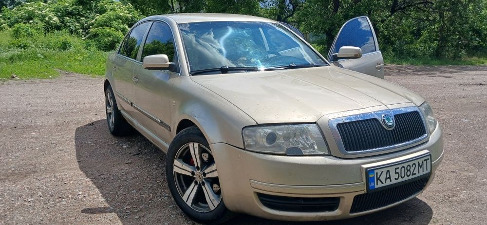Продаж Skoda Superb