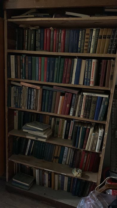 Усі КНИГИ та усі Журнали будь-яка кількість, самовивіз день у день