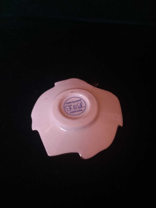 Chávena Porcela Miniatura de F. & L.