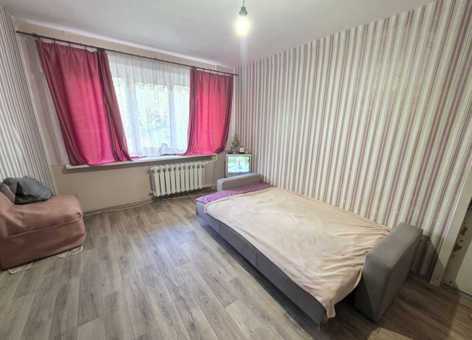Продам 3к на Калиновой правда Слобожанский